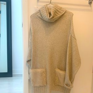 Cozy Turtle deck long sweater